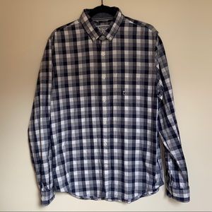 Express | NWT Soft Wash Button Down